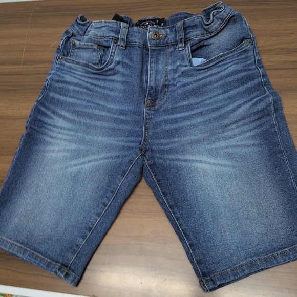 Lucky Brand Pants - Lucky Brand denim shorts womens 16 blue mid rise Classic Straight casual
